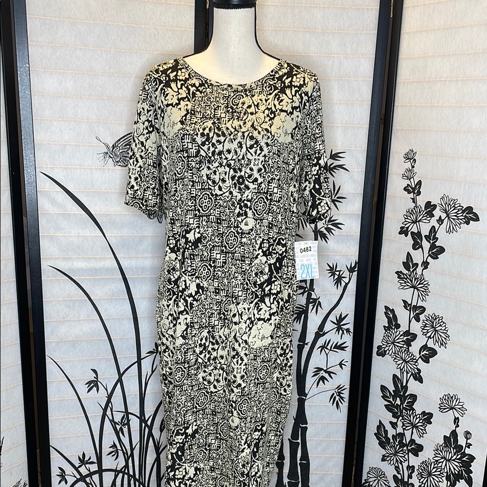 Lularoe Julia Floral Black and White Dress 2xl